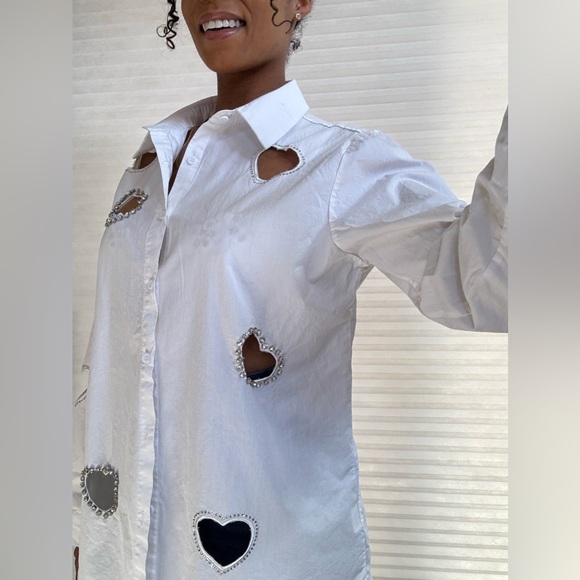Lizette Collection Crystal Heart Cutout Long Sleeve Blouse - Picture 8 of 14